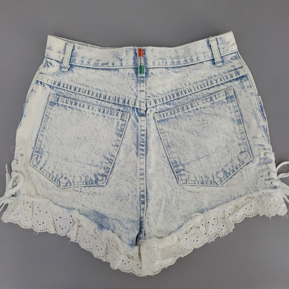 Vtg Denim Shorts Acid Wash High Waist lace ruffle trim Womens 27" Size 9-10